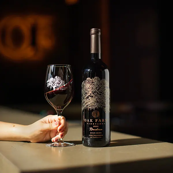 oak-farm-tasting-bar-experience