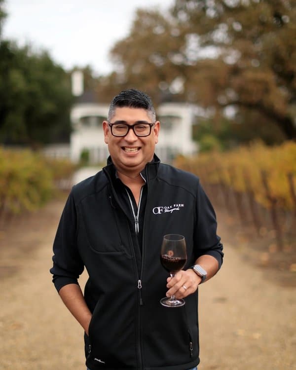 Julian, Hospitality Manager